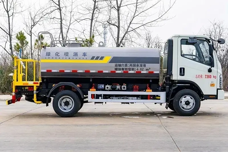 程力汽车5方电动绿化洒水车厂家直供