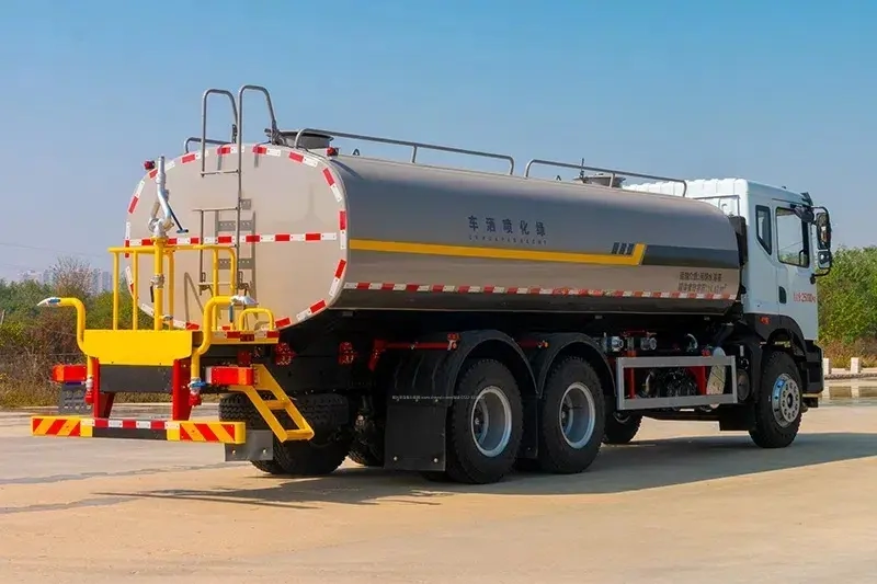程力汽车15方新能源洒水车 现车库存充足 2026年